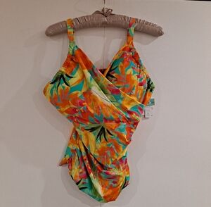 Sunsets Printed Forever Recycled Serena Underwire Top 40F/38G/36H